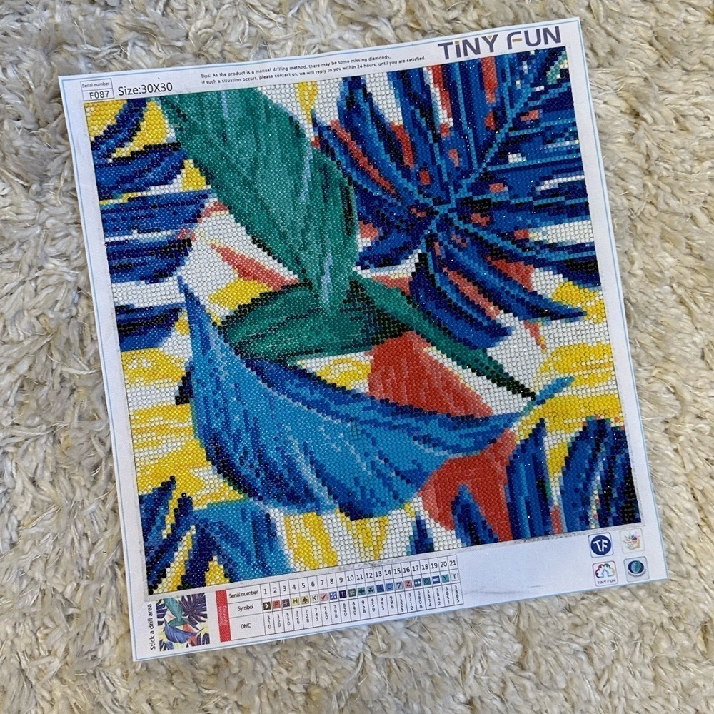 Tiny Fun Swuare Leaf Tropical Diamond art